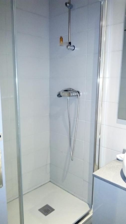 Studio Paris Centre Apartment Luaran gambar